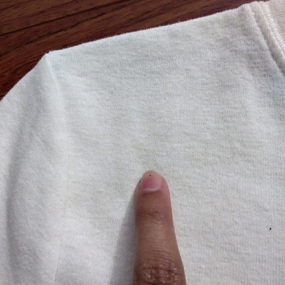 Old Navy "I ❤ MOM" Tees - Picture 3 of 8